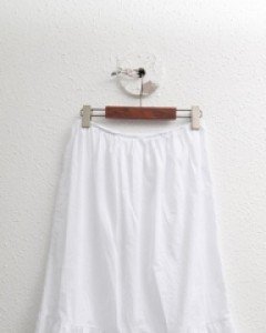 Asapril underskirt-good to wear layered