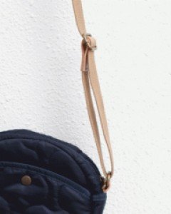 Round Padded Bag-2Color