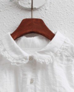 Round collar lace cotton blouse - 2Color