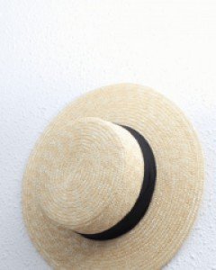 Hat02