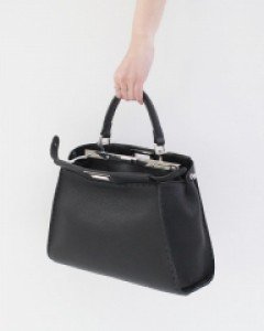 CALFSKIN 스티치 아이씨유 토트 2SIZE 35% sale 162,000원