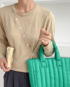 라인 스티치 패딩 토트 [아이보리]  35% sale 27,000원