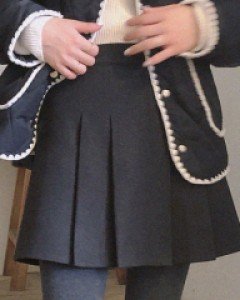 (2color) 로그 스커트 (데일리하게 매치하기 좋은 플레어 스커트)