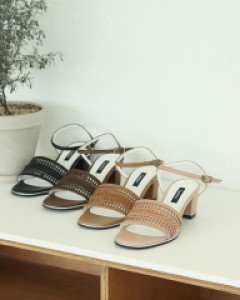 [MADE] Ethnic punching sling bag MA06116