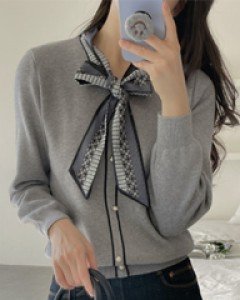 Pearl scarf knitwear C010971