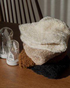 Snow fluffy bucket hat C120239