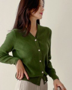 Cashmere Pearl Button Cardigan C101303
