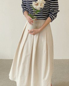 Back banding pleated rustling skirt