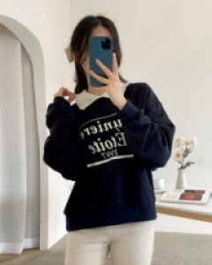 Wave Knit Collar Sweatshirt