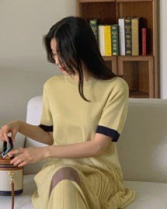 Denny Color Matching Pleated Knit Dress