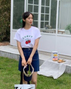 Pretty Cherry Short-sleeve T-shirt