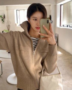 Soft Zip-Up Pocket Cardigan
