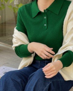 Offen Corrugated Collar Knitwear