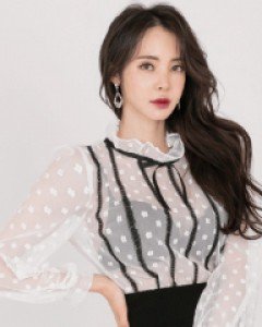 *클로망 블라우스*