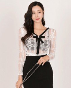 *수지 블라우스*