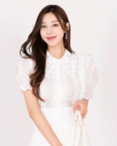 *아티르 블라우스*