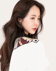 *스키아 블라우스*