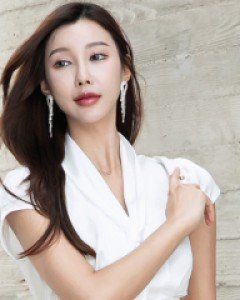 *알핀 블라우스*