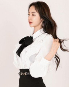 *라우라 블라우스*