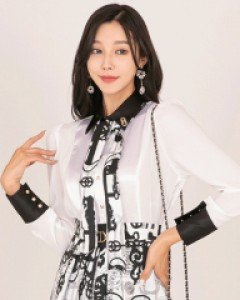 *다빌르 블라우스*