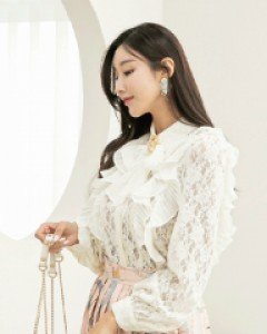 *골드빈 블라우스*