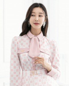 *보일드 블라우스*