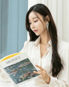 *네피아 블라우스*