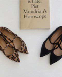 Simon Mary Jane flat