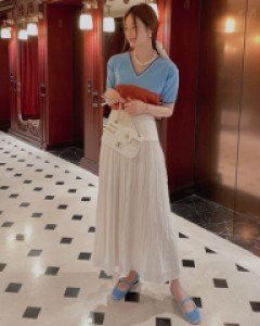 Satin flow long skirt