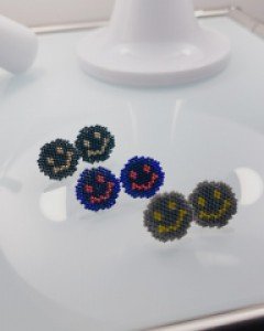 Smile beads earring