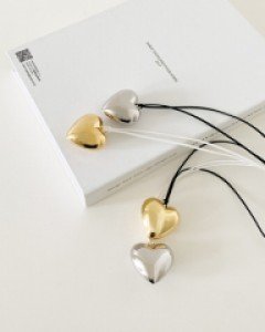 Leather heart necklace