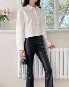 Grove back slit shirt