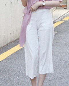 린넨8부슬랙스부드러운린넨혼방으로 시원해요~정말 편안하고 예쁜핏!!추천합니다!