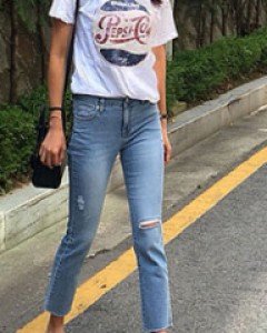 워싱일자핏청바지핏이 예술인 여름청바지~ㅎㅎ무슨 청바지가 이렇게 편해요^^재입고되었어요!!! 완전 추천!