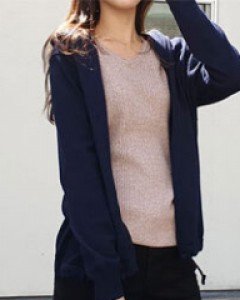 꽈배기브이니트보드라운 감촉으로 따뜻하게~가성비 최고네요^^주문 많아요!!