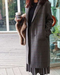 체크울코트퀄리티 최고급이예요~간지나게 둑떨어지는 예쁜핏^^추천합니다!!