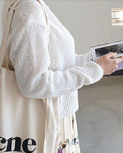 베이직니트심플하게 코디가 편한니트~여기저기 다 잘어울린답니다^^