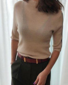 쥴리긴소매부드럽고 얇은편으로 착용감 굿!!간절기부터 한겨울까지 쭉~인기상품!!