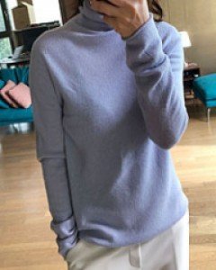 몰리나 터들넥라벤더재입고