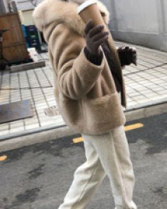 트레이닝 바지도톰하고 안쪽 기모길이감이 긴편이예요