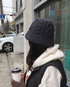 꽈배기 니트벙거지사랑스럽고 따뜻해요~머리가 편안해요추천!!