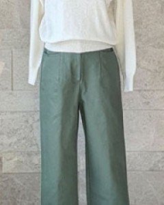 스프링 면스판PT텐션있는 면소재로 편안~적당히 탄탄하게 예쁜핏!!추천해요