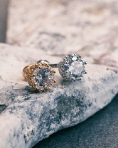 아이스큐빅 피어싱