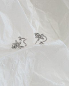 루나틱 귀걸이 (실버침)