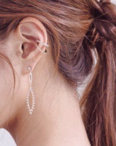베티나 귀걸이 나사형 귀찌 (실버침)