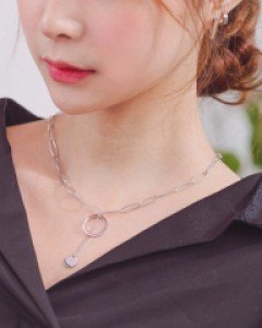 베인트 목걸이