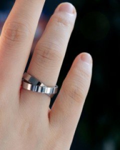 스틸무브크로스 반지