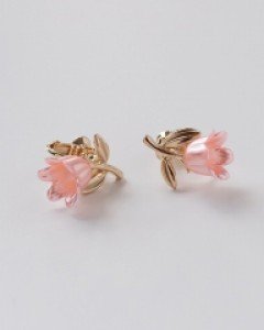 루블리 나사형 귀찌