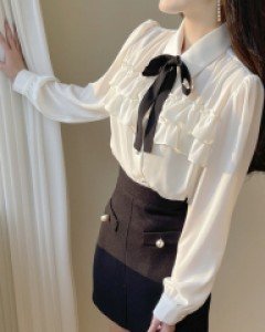 (리본타이세트) 송송 프릴 카라 블라우스 a2724