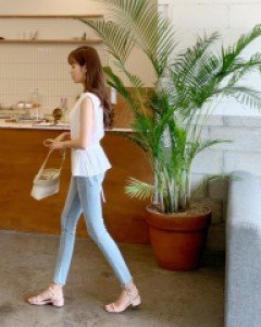 String Sleeveless Blouse